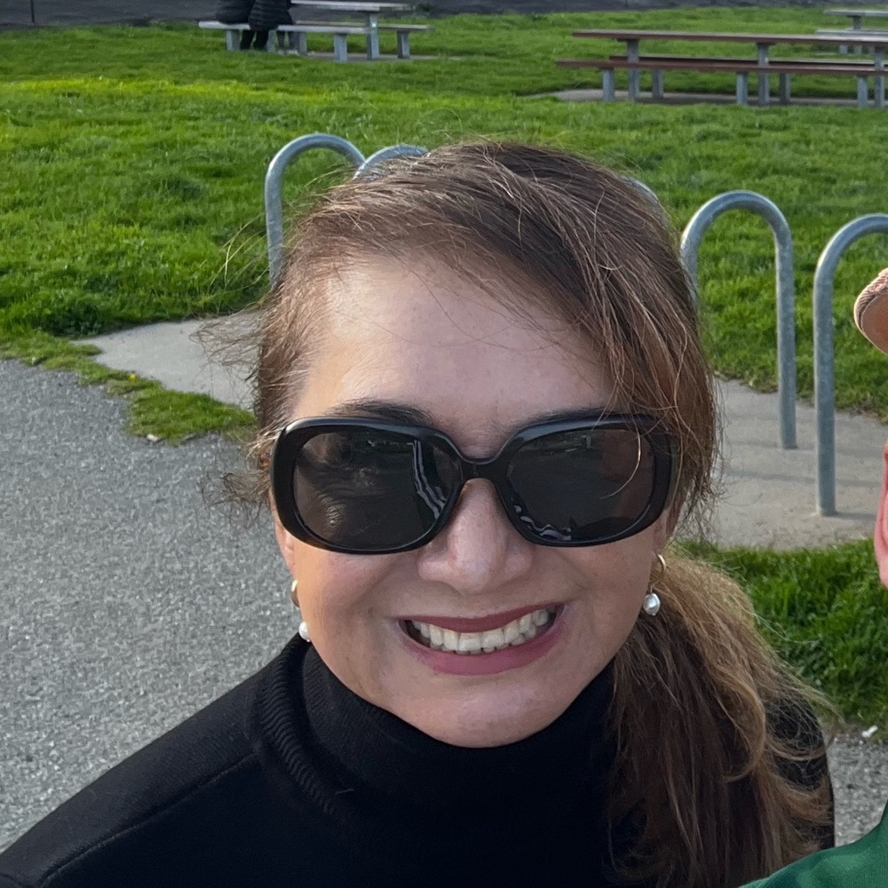 Meet your Posher, April